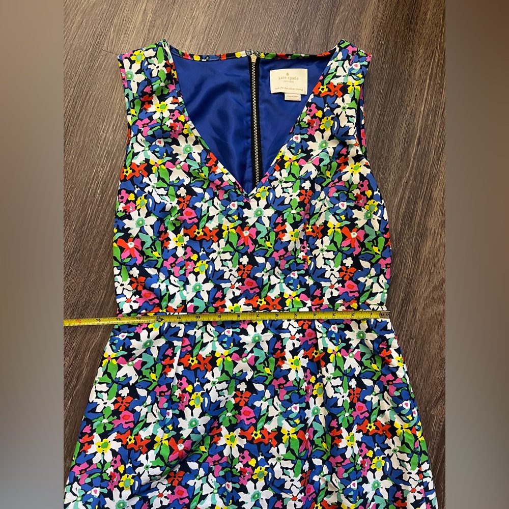 KATE SPADE Mira in Full Bloom Sleeveless Dress
Silk Blend Floral Dress Size 4 - Picture 5 of 15
